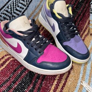 Jordan Air 1 Low SE Multicolor Sneakers